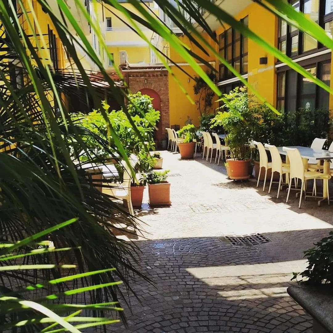 La Maison Del Capestrano Milano Exterior foto